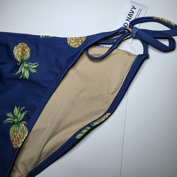 Old Navy Pineapple Swimsuit 2 Piece Sz M NWT - Picture 6 of 10